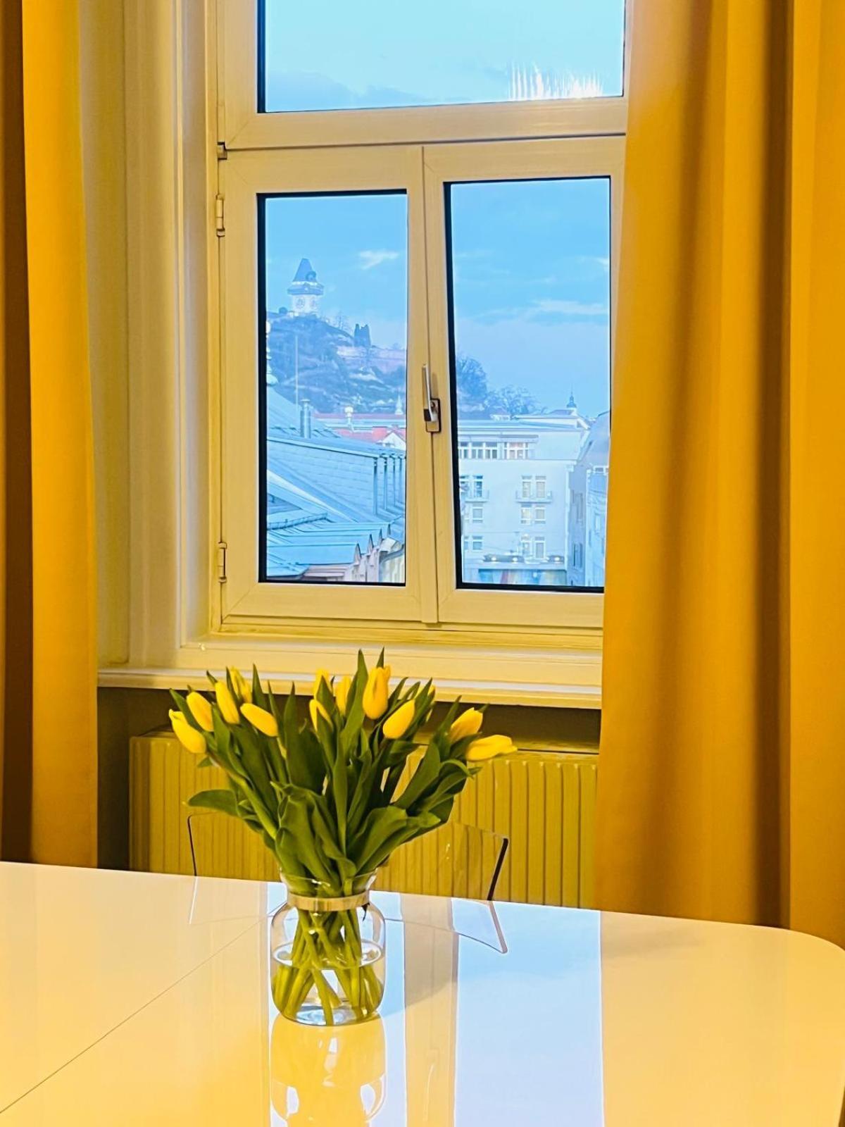 Apstay City Center Deluxe ǀ Free Parking ǀ Self Check-In Грац Экстерьер фото